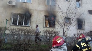 Incendiu de apartament. FOTO ISU Dobrogea
