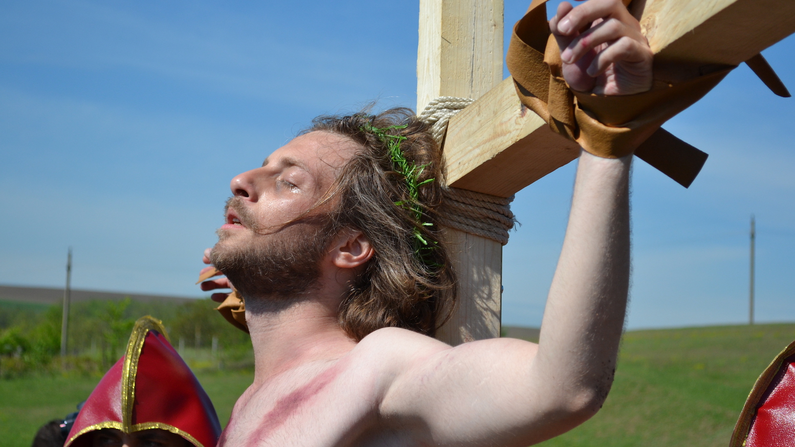 Răstignirea lui Iisus la Peștera. FOTO Adrian Boioglu