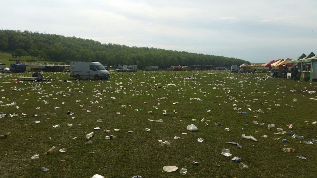 Valea Izvorului de la Peștera după Ziua Comunei
