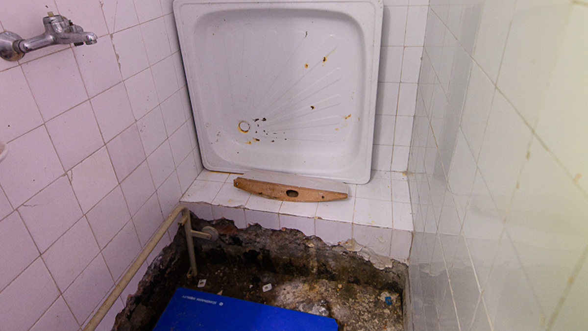 Duș din Spitalul de Urgență Constanța