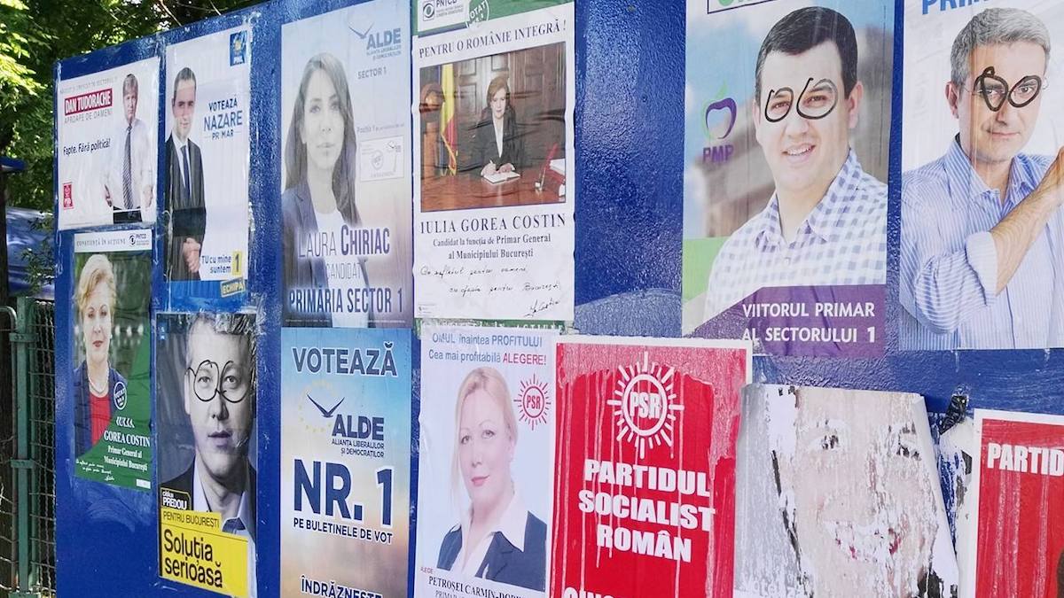 Panou electoral. FOTO europafm.ro