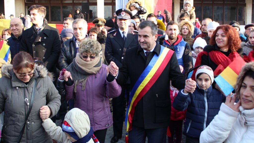Valentin Vrabie s-a prins în Hora Unirii. FOTO Adrian Boioglu