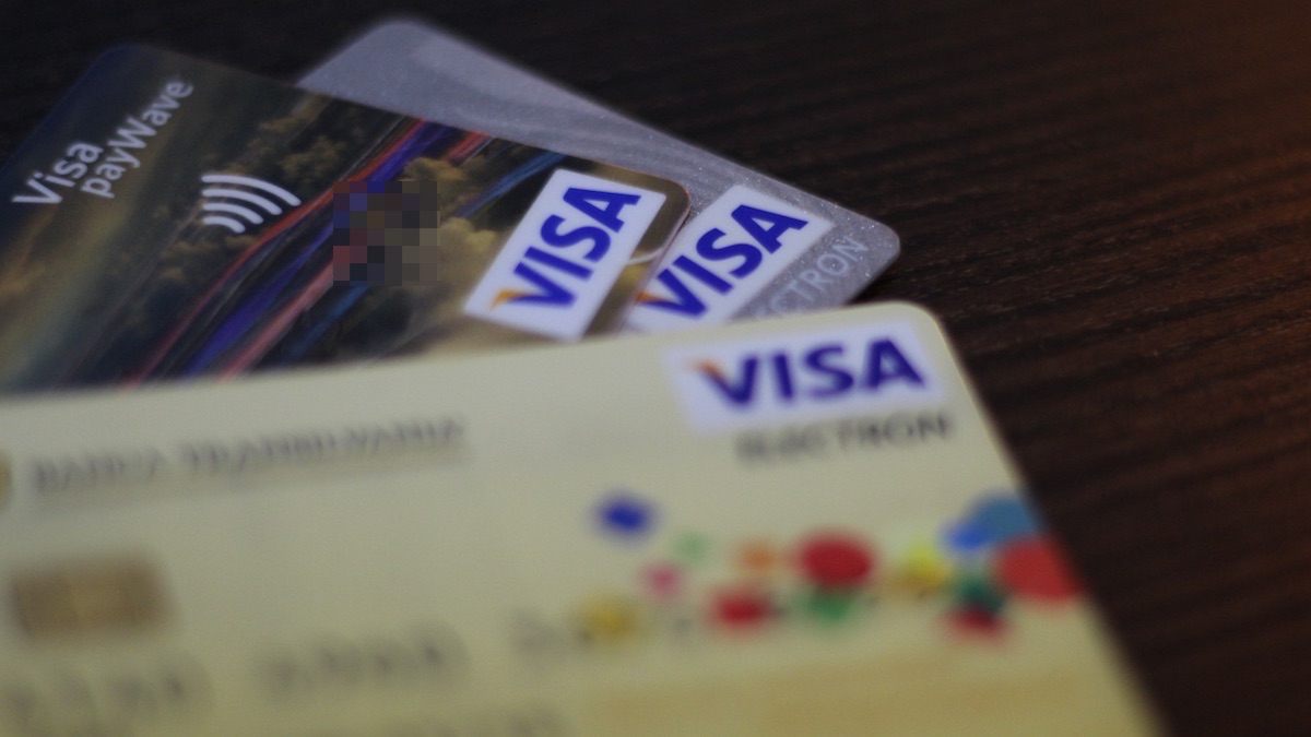 Carduri bancare. FOTO Adrian Boioglu