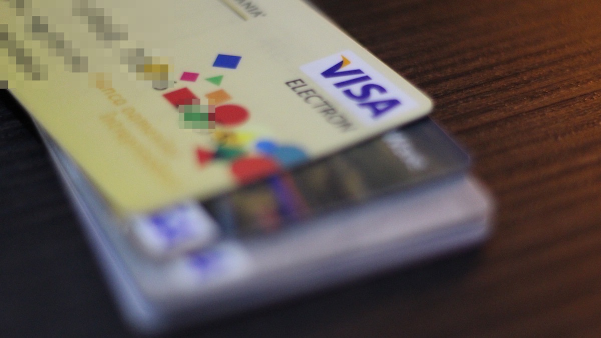 Carduri bancare. FOTO Adrian Boioglu