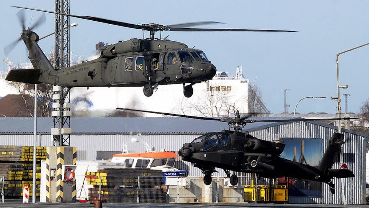 Elicopterele americane, gata de exercițiu. FOTO 10th Combat Aviation Brigade / Facebook