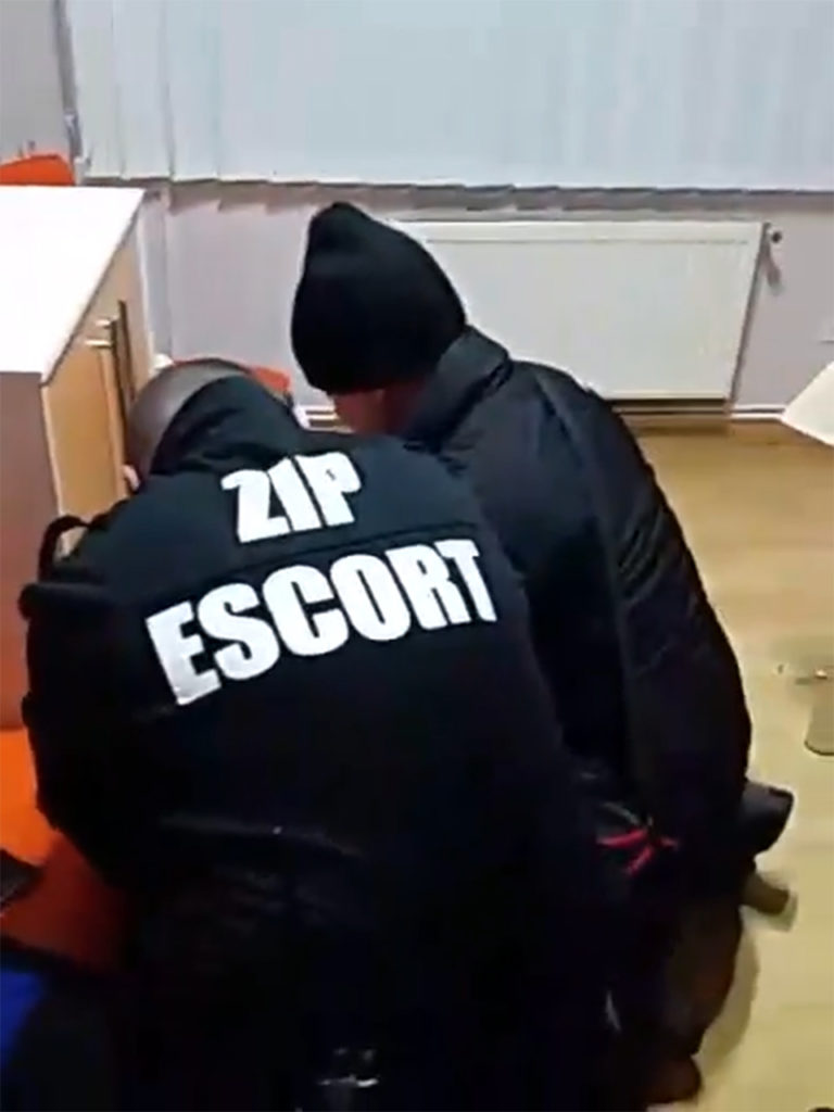 Echipa Zip Escort a imobilizat hoții. FOTO Captură Video