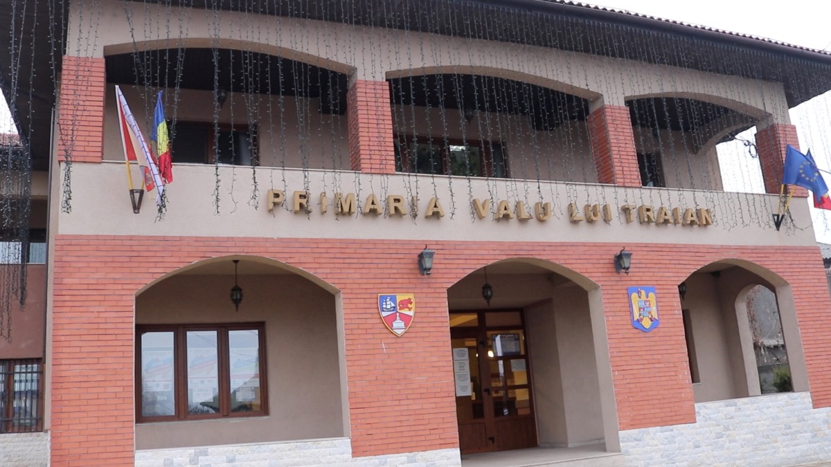 Consilierii locali din Valu lui Traian, convocați, vineri, 09 aprilie, într-o ședință ordinară