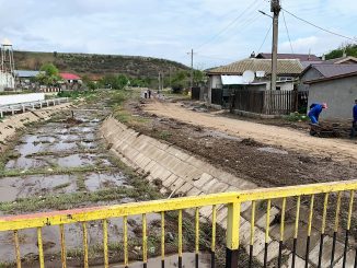 Lucrări la un canal de irigații din județul Constanța. FOTO ABADL
