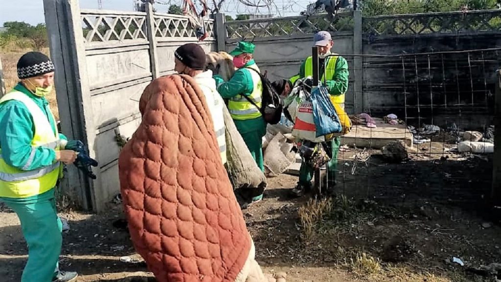 Adăposturi improvizate abuziv pe domeniul public în Inel 1, dezafectate. FOTO Polaris M Holding