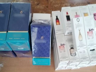 Bunuri contrafăcute, descoperite de poliţiştii de frontieră de la Ostrov. FOTO Garda de Coastă