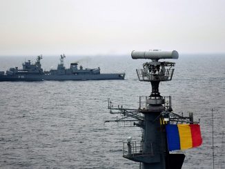 Sute de marinari militari români se instruiesc în Marea Neagră. FOTO SMFN