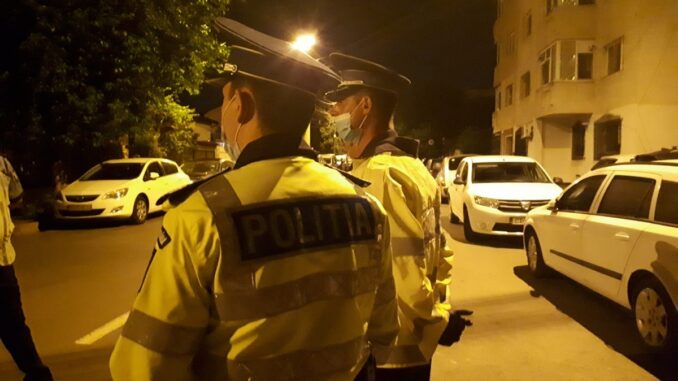 Acțiune a polițiștilor privind respectarea măsurilor de prevenire a răspândirii COVID-19