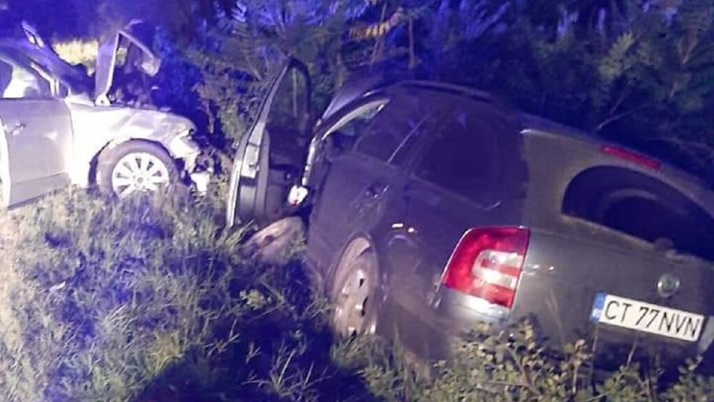 Cinci persoane rănite într-un accident rutier petrecut pe DN3. FOTO Facebook