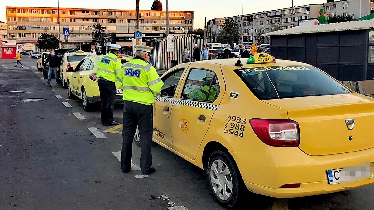 Peste 50 de amenzi aplicate taximetriștilor constănțeni, de polițiștii locali, pentru nerespectarea prevederilor legale