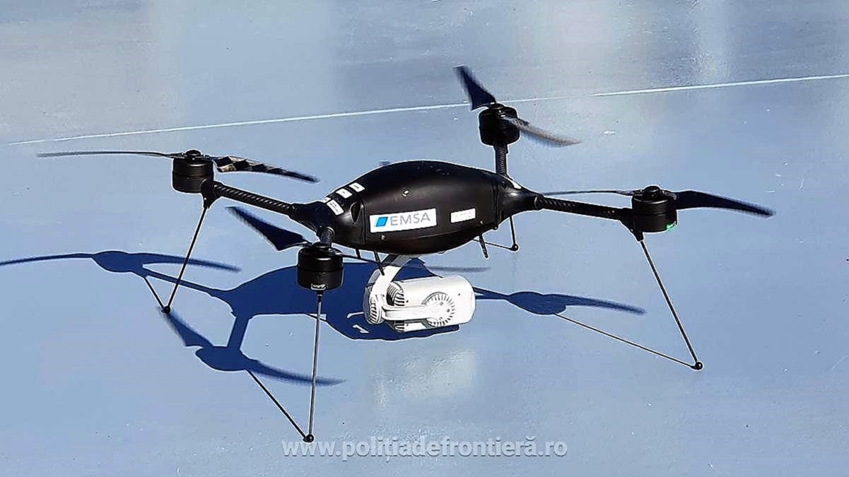 Autoritățile de frontieră române folosesc o dronă pentru supravegherea zonei de coastă de la Marea Neagră