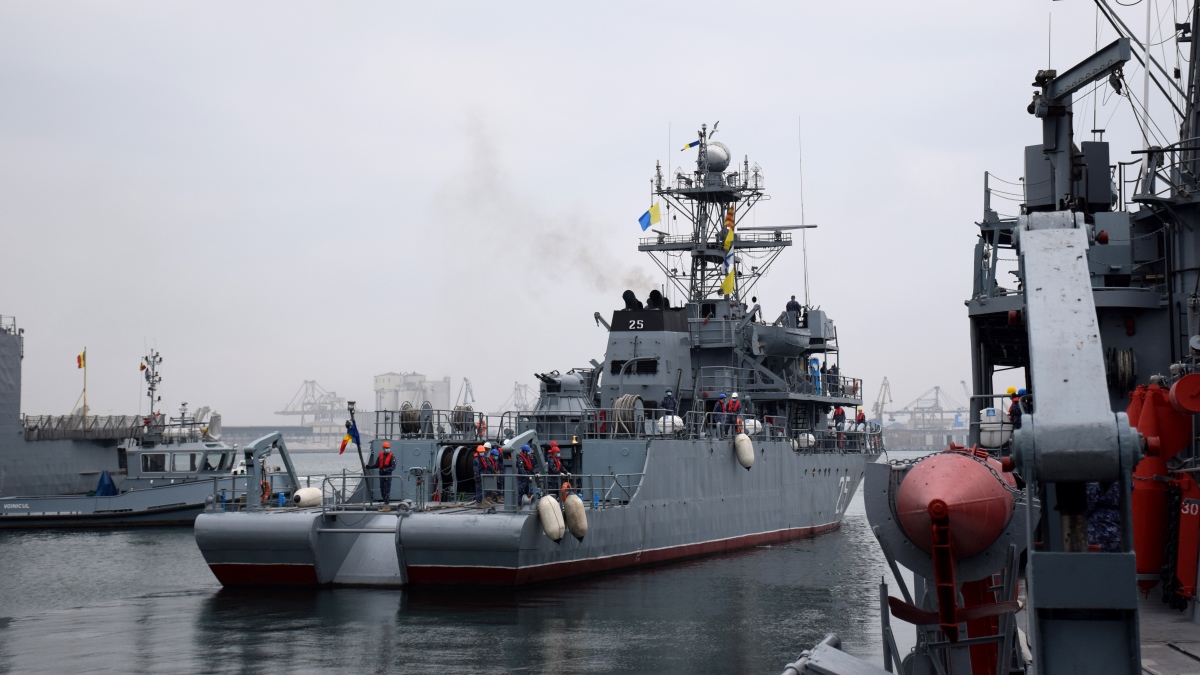 Dragorul maritim „Locotenent Lupu Dinescu” încheie ultima misiune NATO din anul 2020