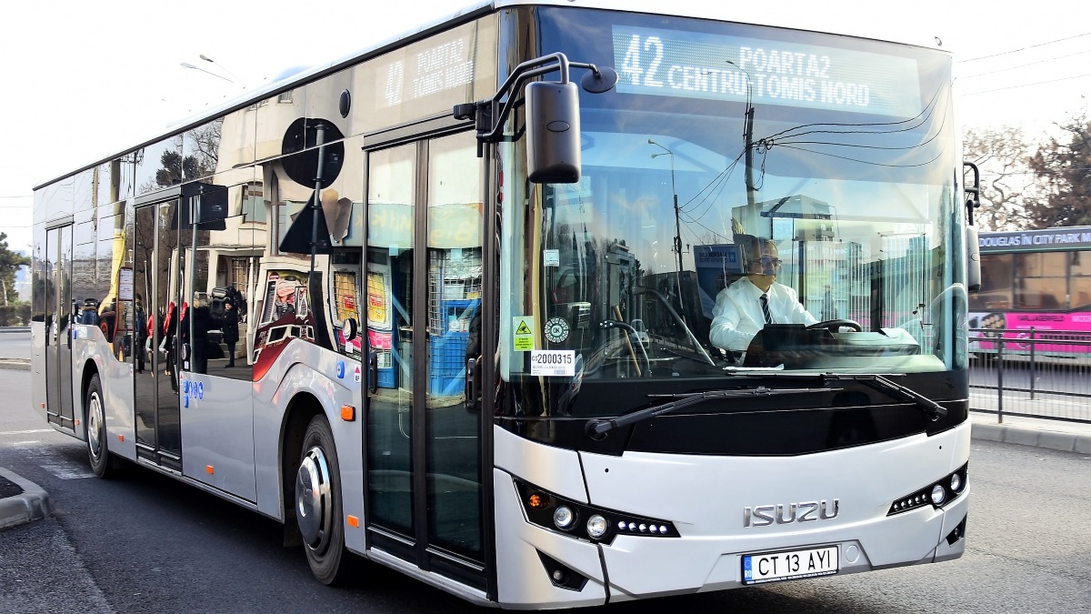 Autobuzele CT BUS funcționează, de astăzi, până la ora 23.00 ...