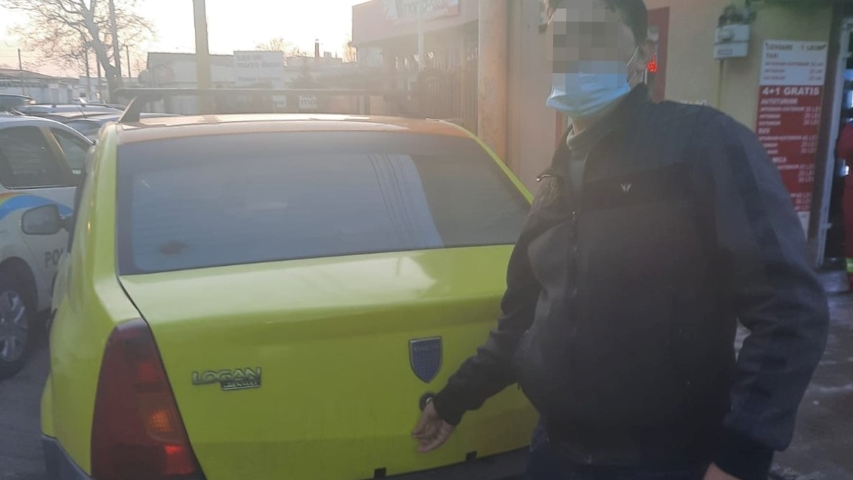 Taximetrist „pirat”, prins la Casa de Cultură de polițiștii locali din Constanța