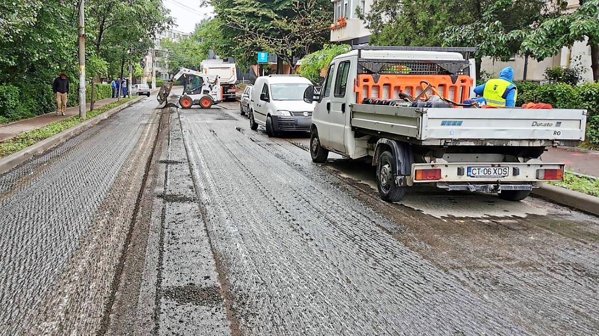 Restricții totale de trafic rutier, joi și vineri, pe un tronson al străzii Unirii