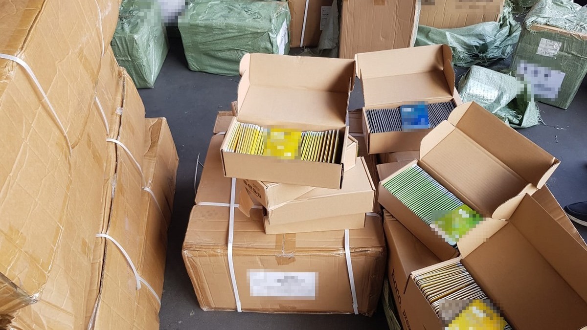 Mii de produse susceptibile a fi contrafăcute, depistate în Portul Constanța