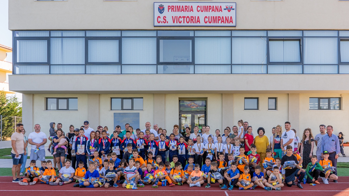 The athletes of Cumăna were honored.  PHOTO Paul Alexe