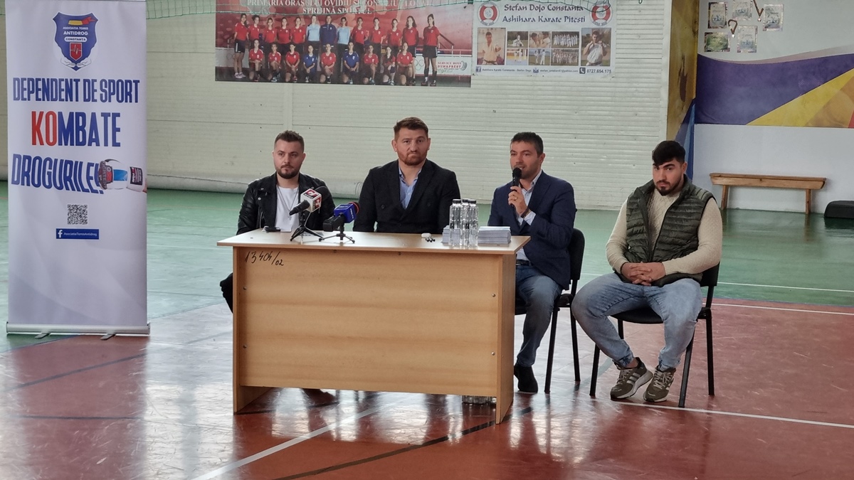 Cătălin Moroșanu, dans CS Ovidiu. PHOTO Mitică Raftu Cătălin Moroșanu, dans CSO Ovidiu. PHOTO Mitica Raftu