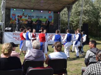Sărbătoare românească la Cumpăna. FOTO Cristina SÂMBETEANU