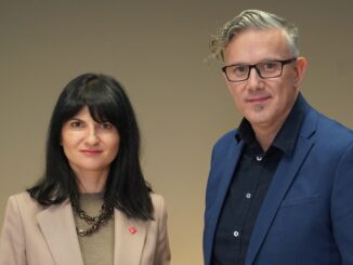 Deputatul PSD Constanța, Cristina Dumitrache și jurnalistul Adrian Boioglu, managerul Trustului Media CityDigital. FOTO Mitică Raftu / CTnews.ro