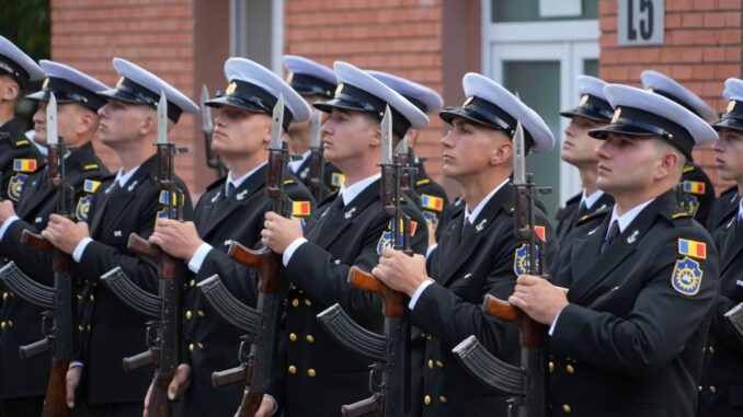 Elevii Școlii Militare de Maiștri Militari a Forțelor Navale au jurat credință patriei. FOTO Forțele Navale Române