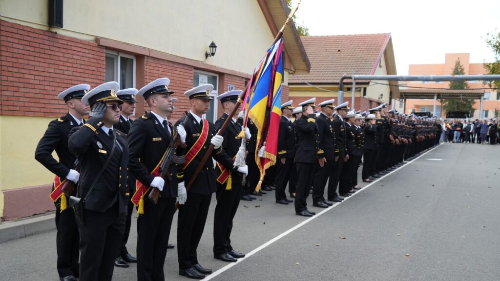 Elevii Școlii Militare de Maiștri Militari a Forțelor Navale au jurat credință patriei. FOTO Forțele Navale Române