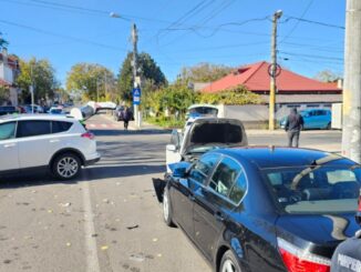 Un bărbat și o femeie au avut nevoie de îngrijiri medicale în urma accidentului. FOTO SAJ Constanța