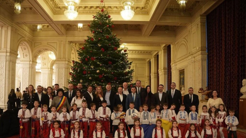 Deputatul Mirela Matichescu gazda pentru colindatorii de la Cumpana. FOTO Facebook Mirela Matichescu