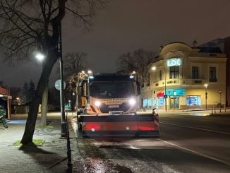 Polaris M Holding intervine cu utilaje și muncitori pentru a preveni efectele negative ale codului galben de precipitații și îngheț. FOTO Polaris M Holding