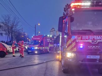 Incendiu în cartierul Henri Coandă. FOTO IGSU